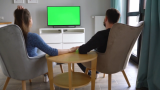 15 Best 43 Inch Smart TV 2022 – Top TVs for Smaller Spaces